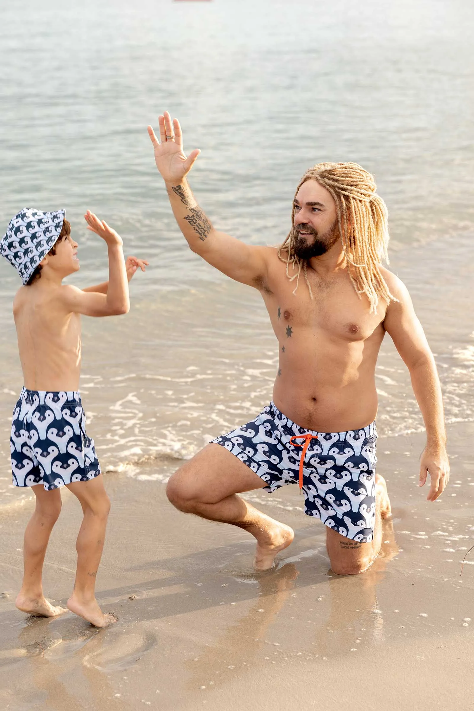 Men's Stretchy Trunks: Penguin Parade